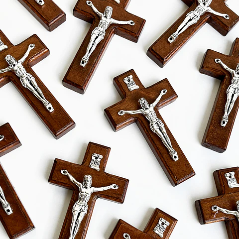 CRUZ ✦ DE MADERA