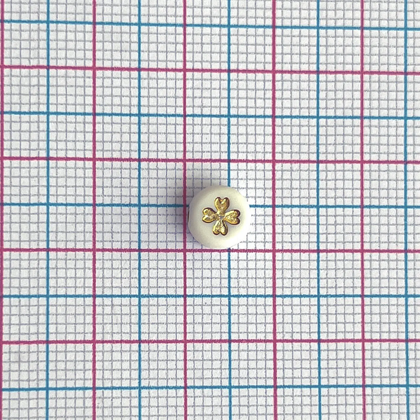 SEPARADOR ✦ PASTILLA TREBOL DORADO 2