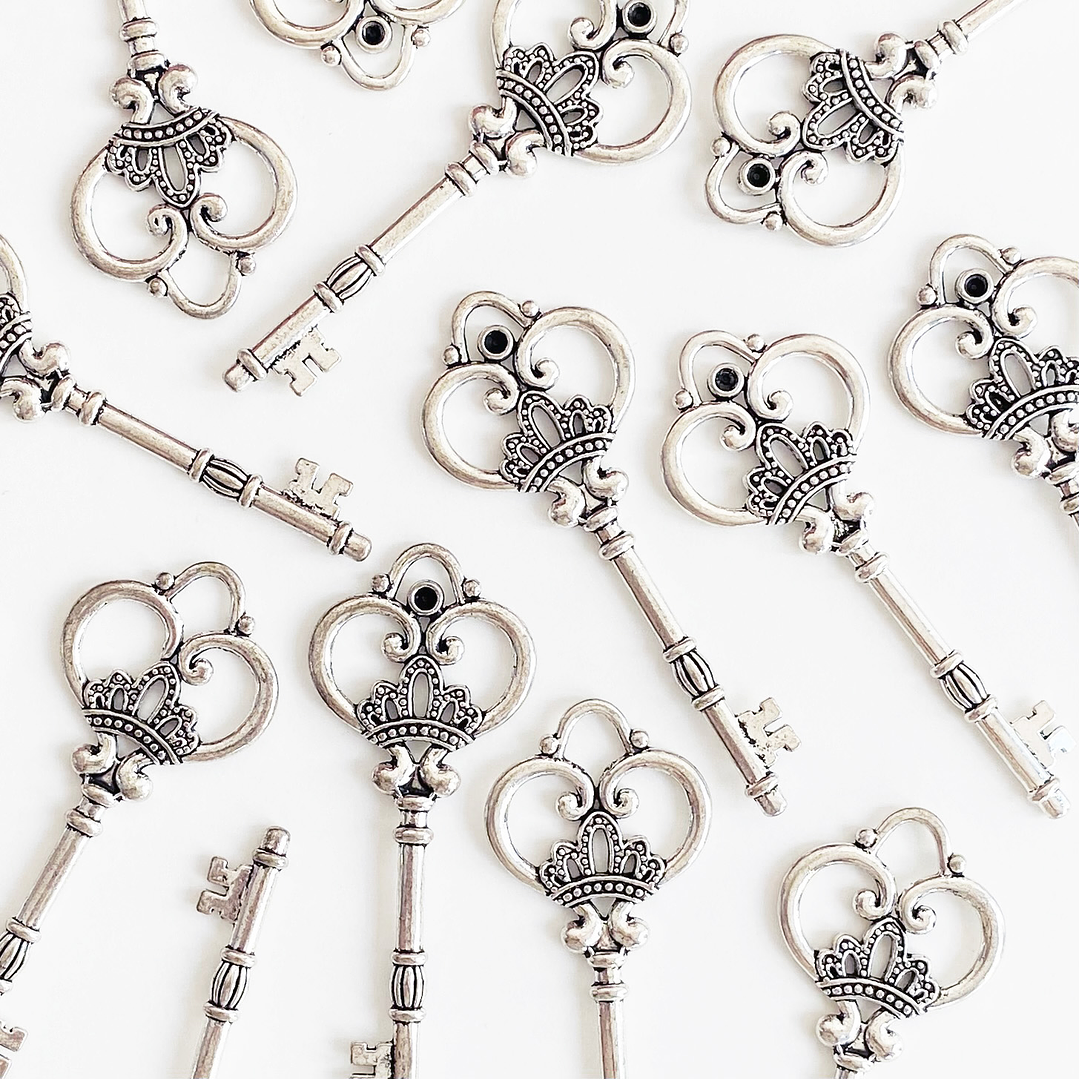 DIJE ✦ LLAVE EN ZAMAK 1