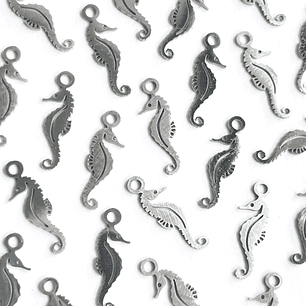 DIJE ✦ CABALLO DE MAR EN ACERO