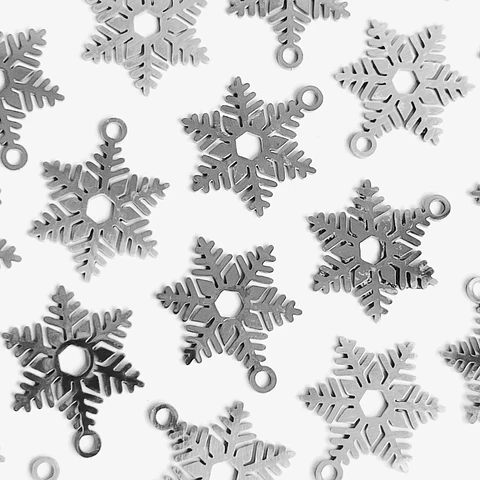 DIJE ✦ COPO DE NIEVE EN ACERO