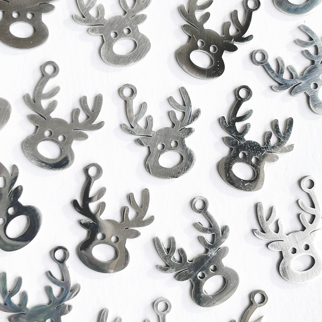 DIJE ✦ RENO DE NAVIDAD EN ACERO 1