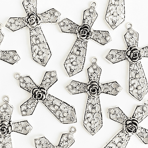 DIJE ✦ CRUZ EN ZAMAK