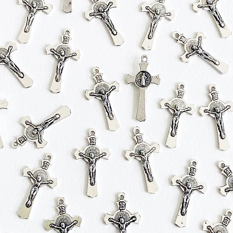 DIJE ✦ CRISTO ZAMAK SAN BENITO