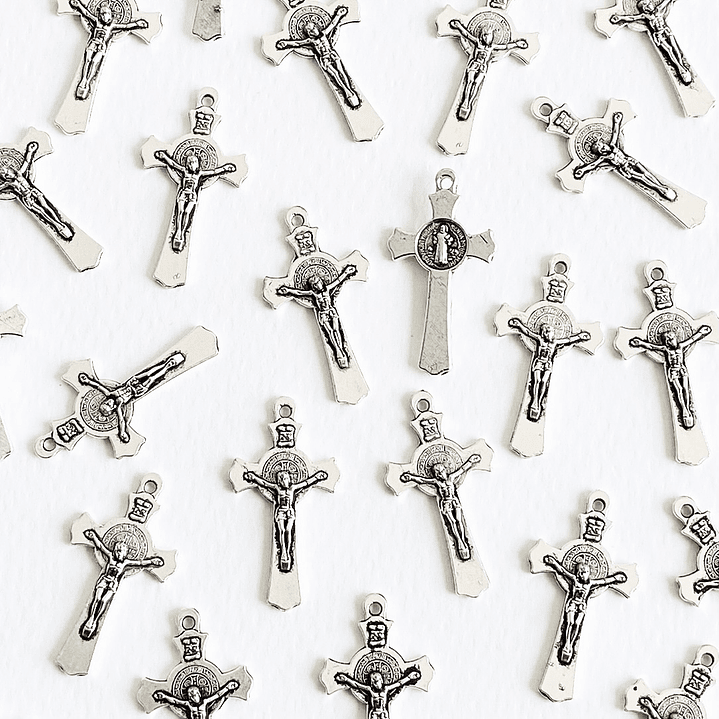 DIJE ✦ CRISTO ZAMAK SAN BENITO 1