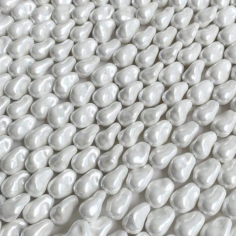 PERLA ✦ SHELL AMORFA 10*14 MM