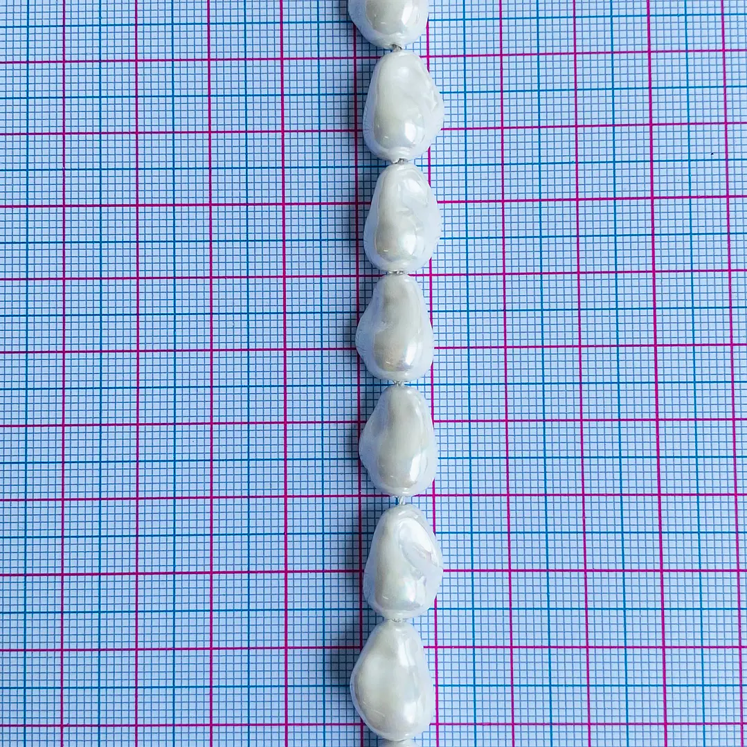 PERLA ✦ SHELL AMORFA 10*14 MM 2