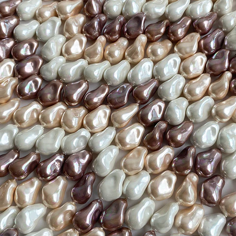 PERLA ✦ SHELL AMORFA 10*14 MM