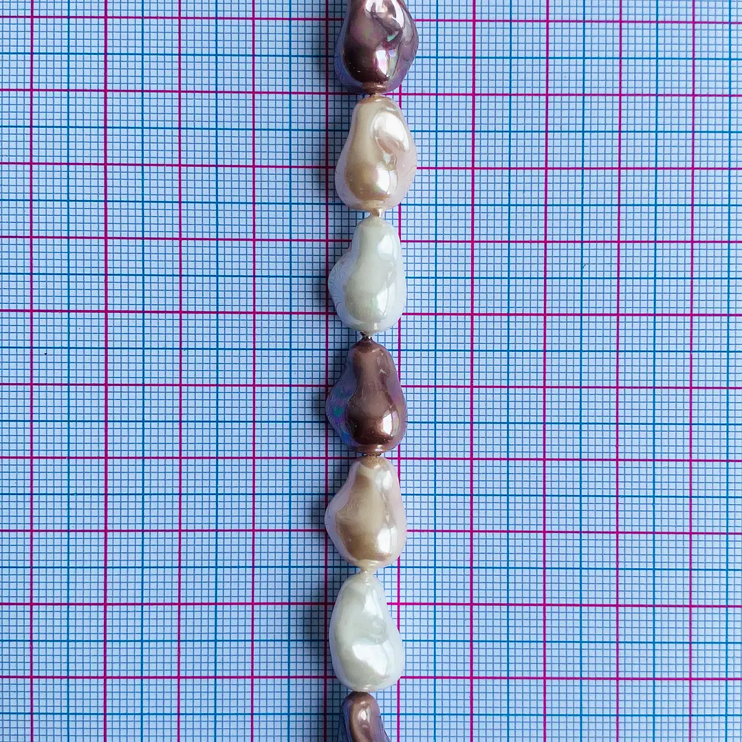 PERLA ✦ SHELL AMORFA 10*14 MM 2