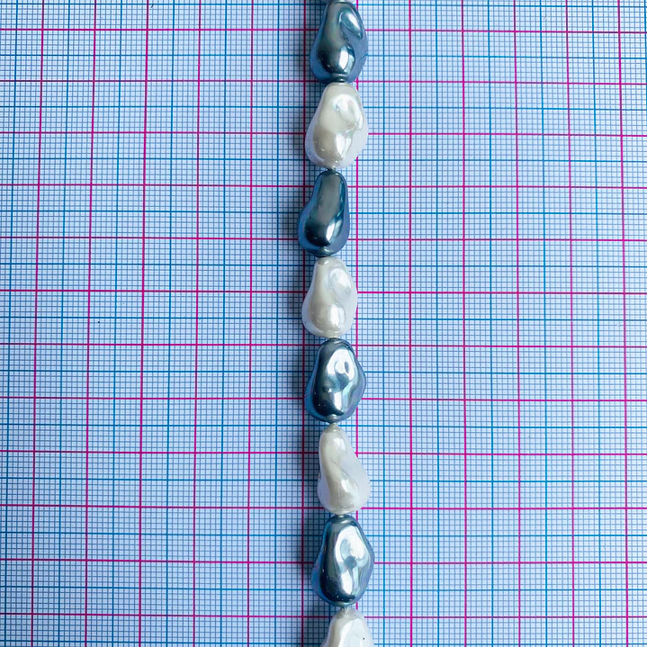 PERLA ✦ SHELL AMORFA 10*14 MM 2