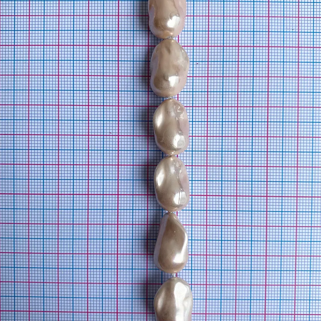 PERLA ✦ SHELL AMORFA 12*18 MM 2