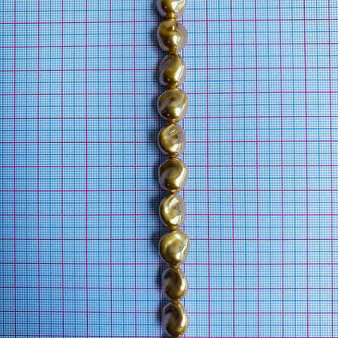 PERLA ✦ SHELL AMORFA 11*13 MM