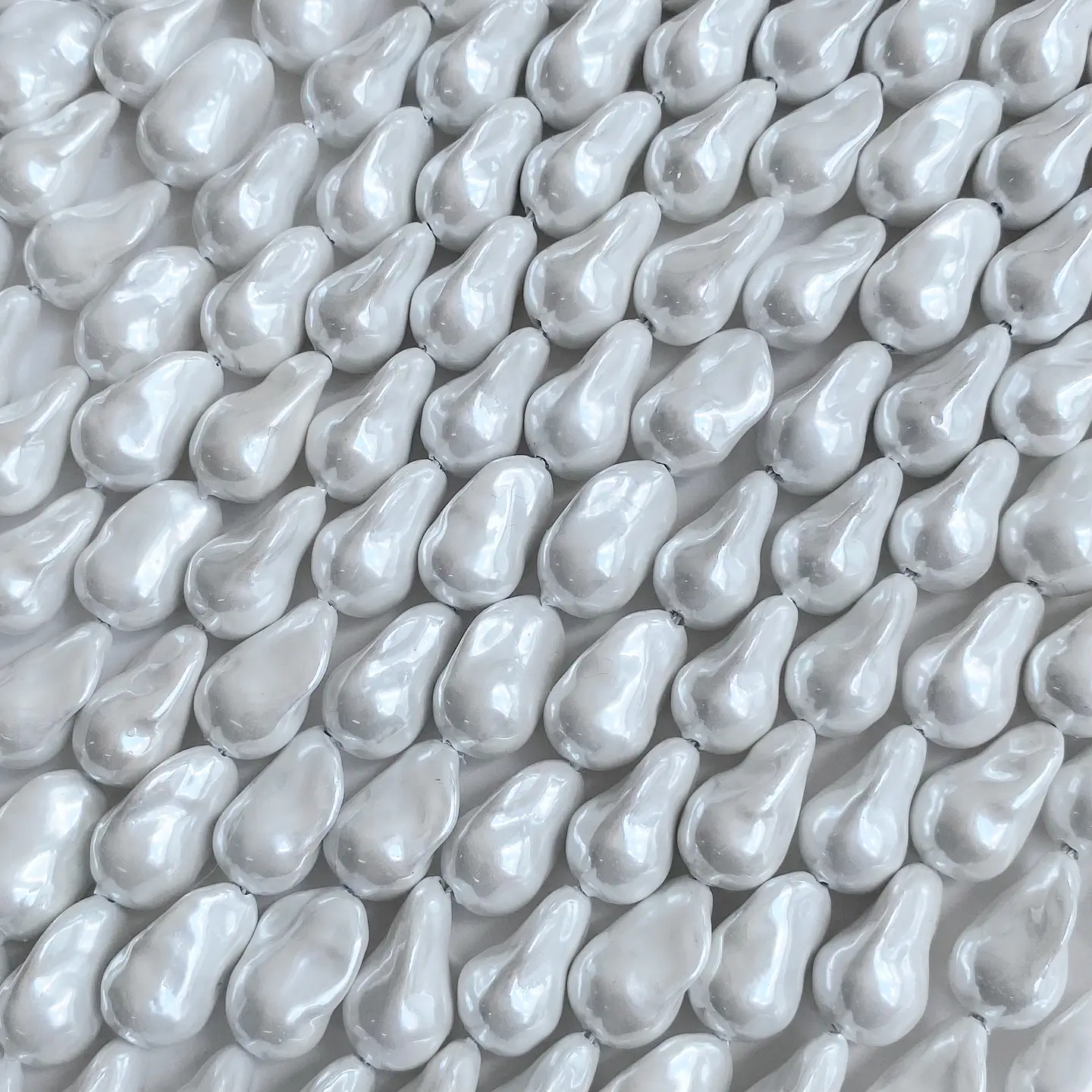 PERLA ✦ SHELL AMORFA 13*24 MM 1