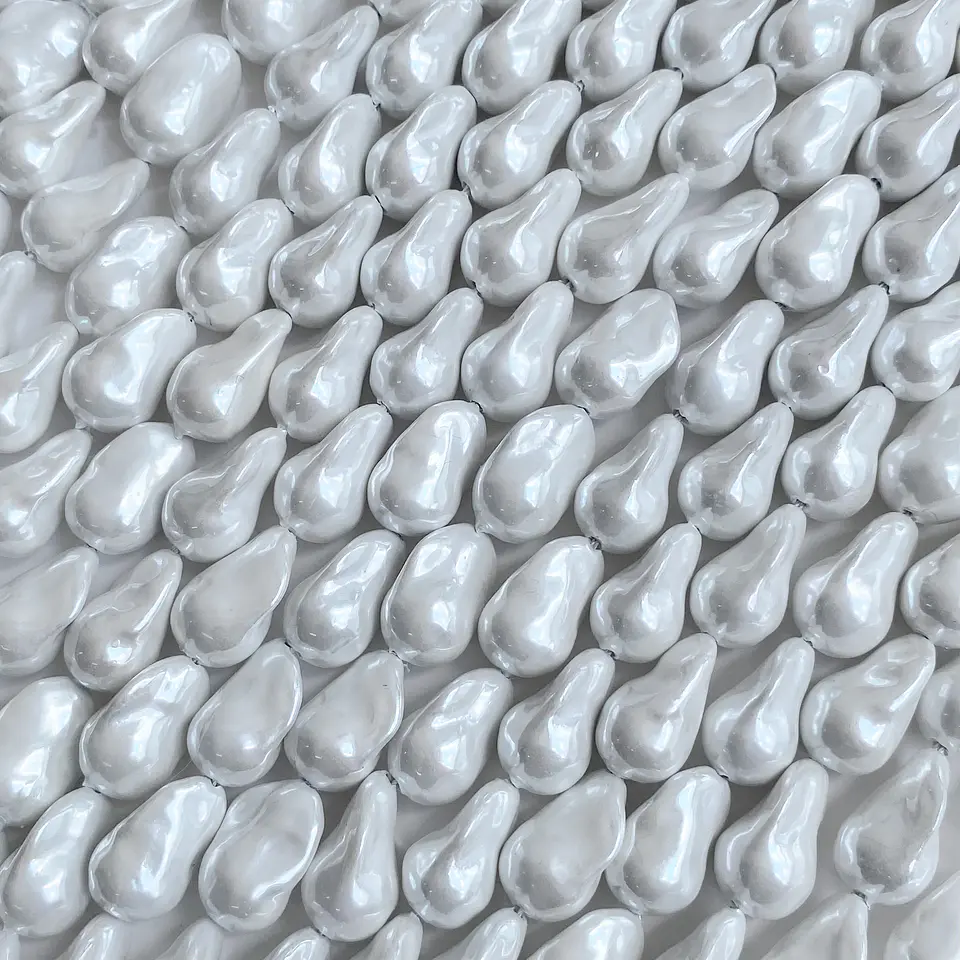 PERLA ✦ SHELL AMORFA 13*24 MM 1