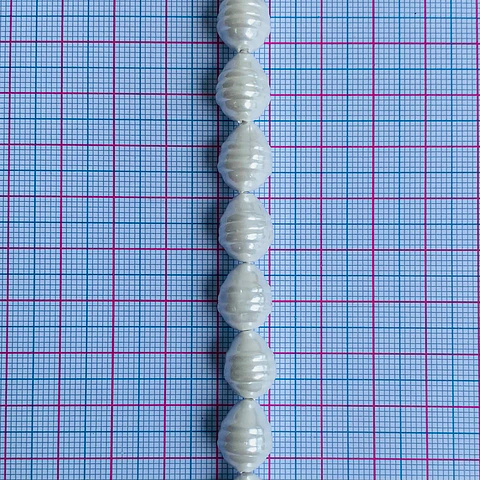 PERLA ✦ SHELL TROMPO 10*13 MM