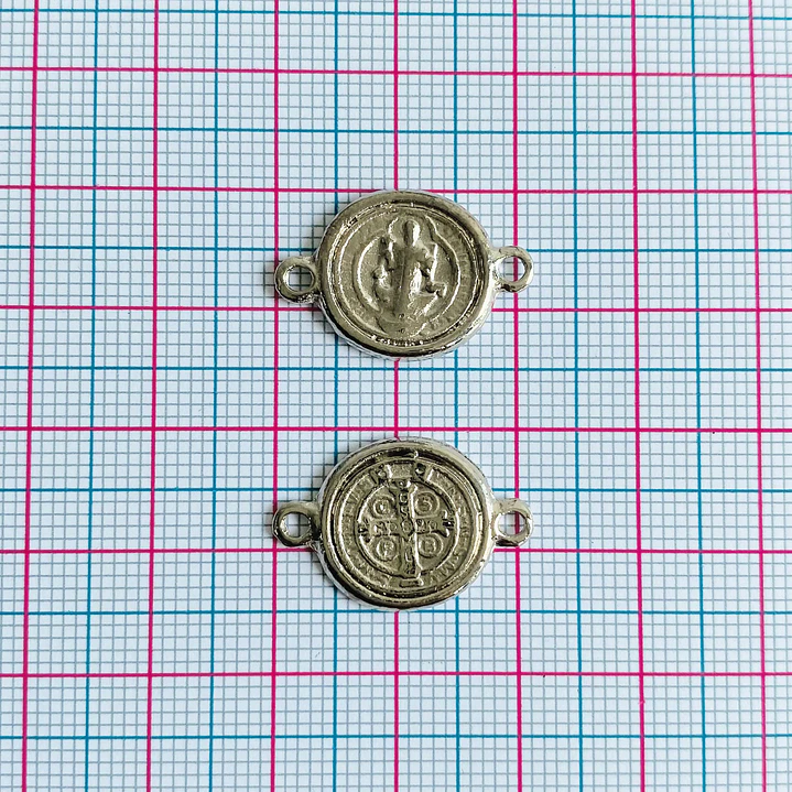 DIJE ✦ SAN BENITO EN ZAMAK 22*15 MM 2