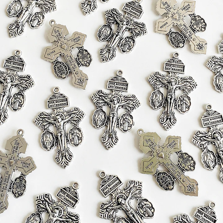 DIJE ✦ CRISTO DEL PERDÓN EN ZAMAK 1