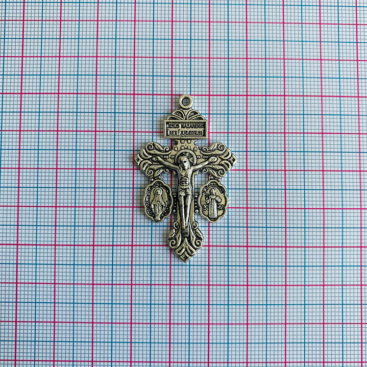 DIJE ✦ CRISTO DEL PERDÓN EN ZAMAK 2