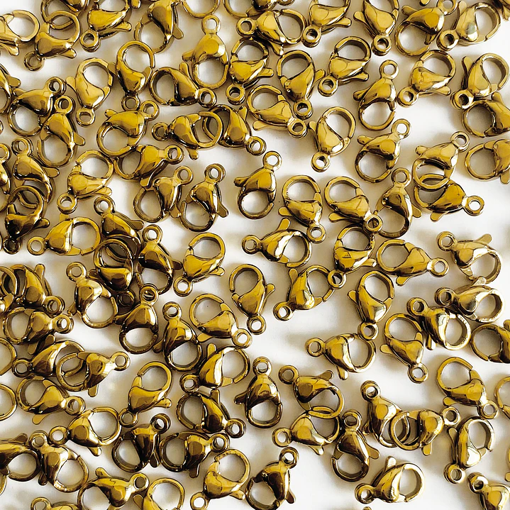 BROCHE ✦ PICO DE LORO EN ACERO 6*10 MM 1