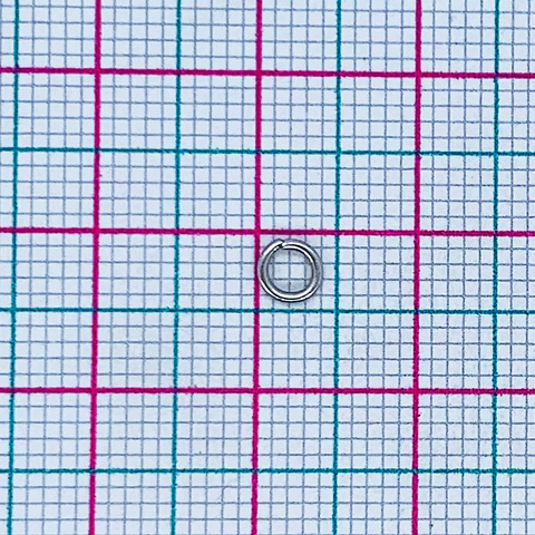 Argolla Gruesa • Acero • 4x4 mm