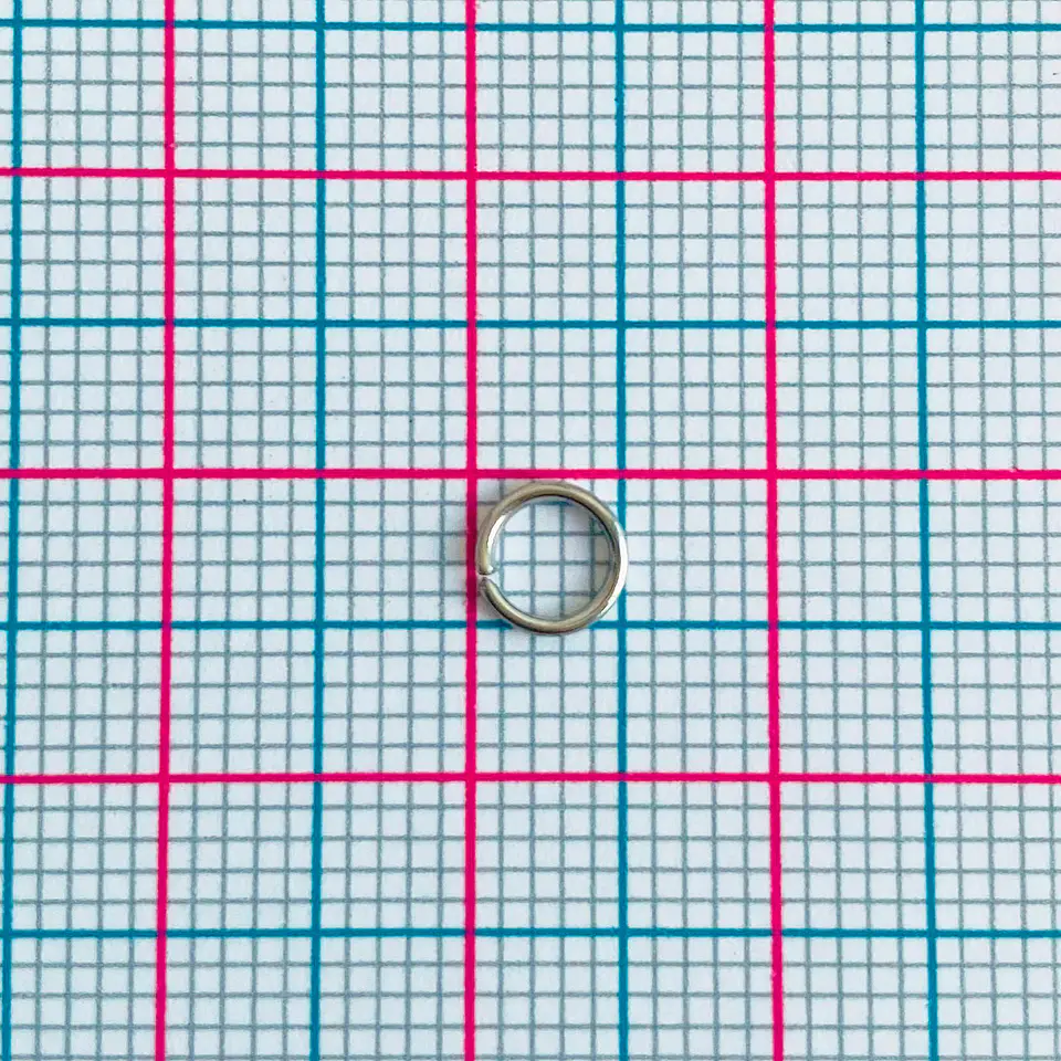 Argolla Plateada • Acero • 5 mm 2