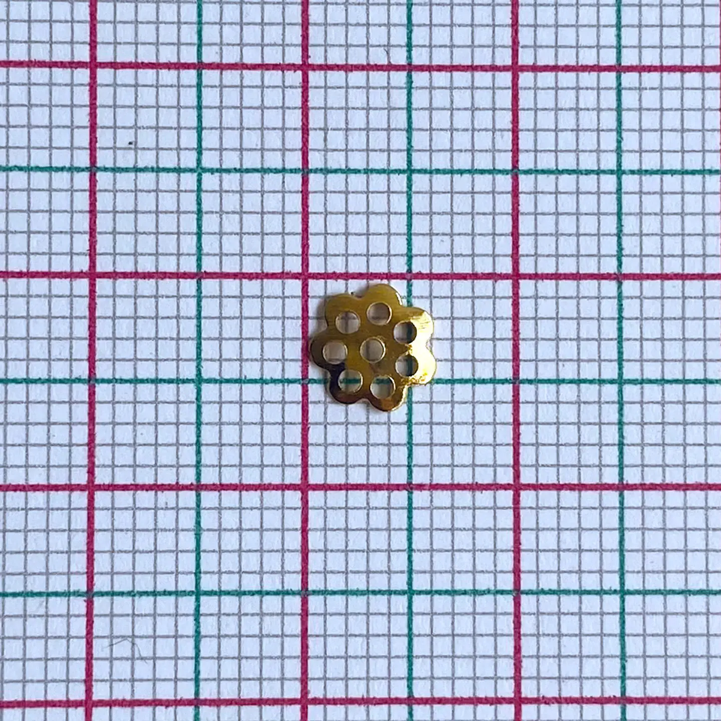 Cubre bola flor • Baño de oro • 6x6 mm    2
