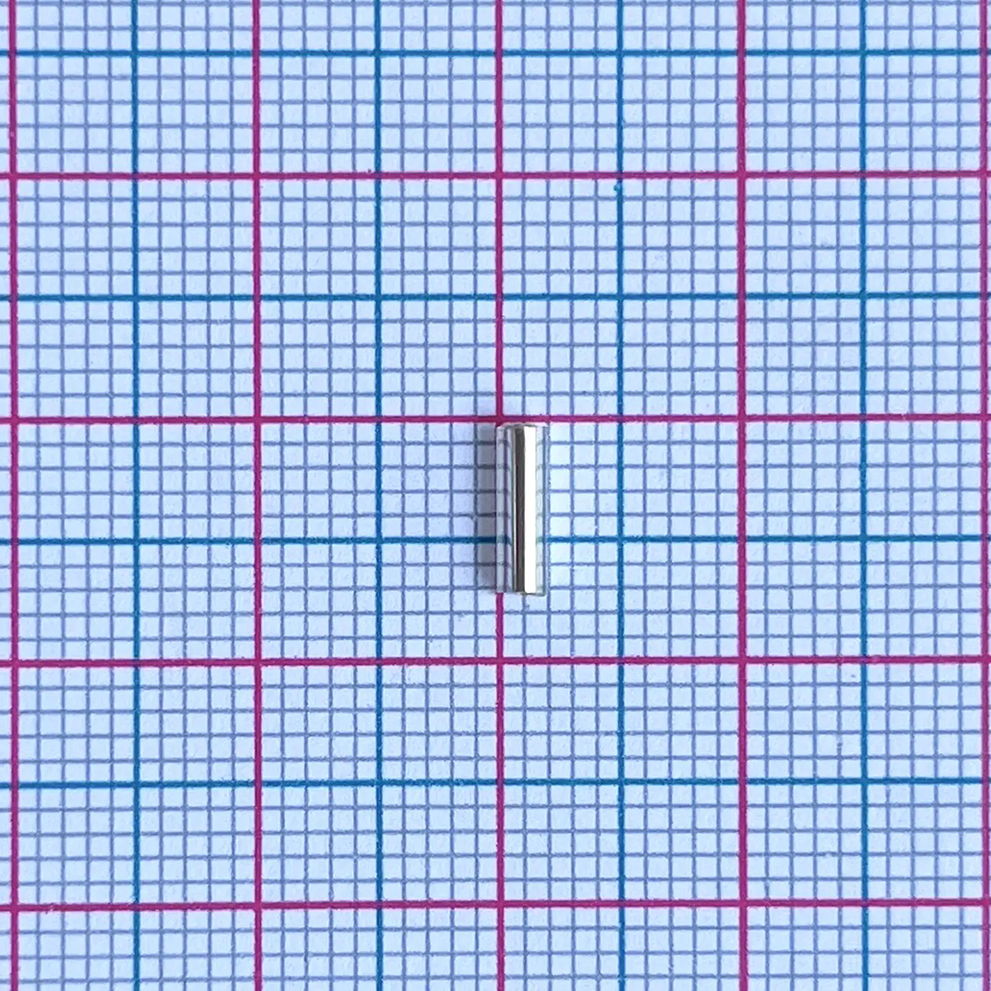 Canutillo de Vidrio Plateado • 2x7 mm 2