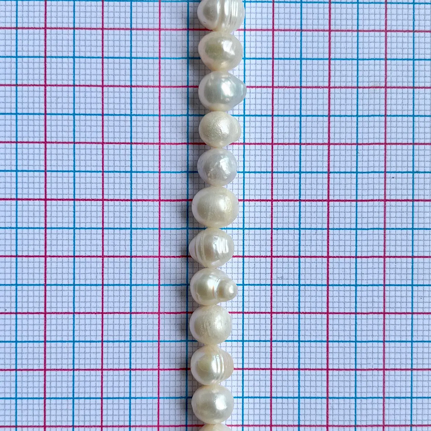 Perla de rio blanca • 7x7 mm 2