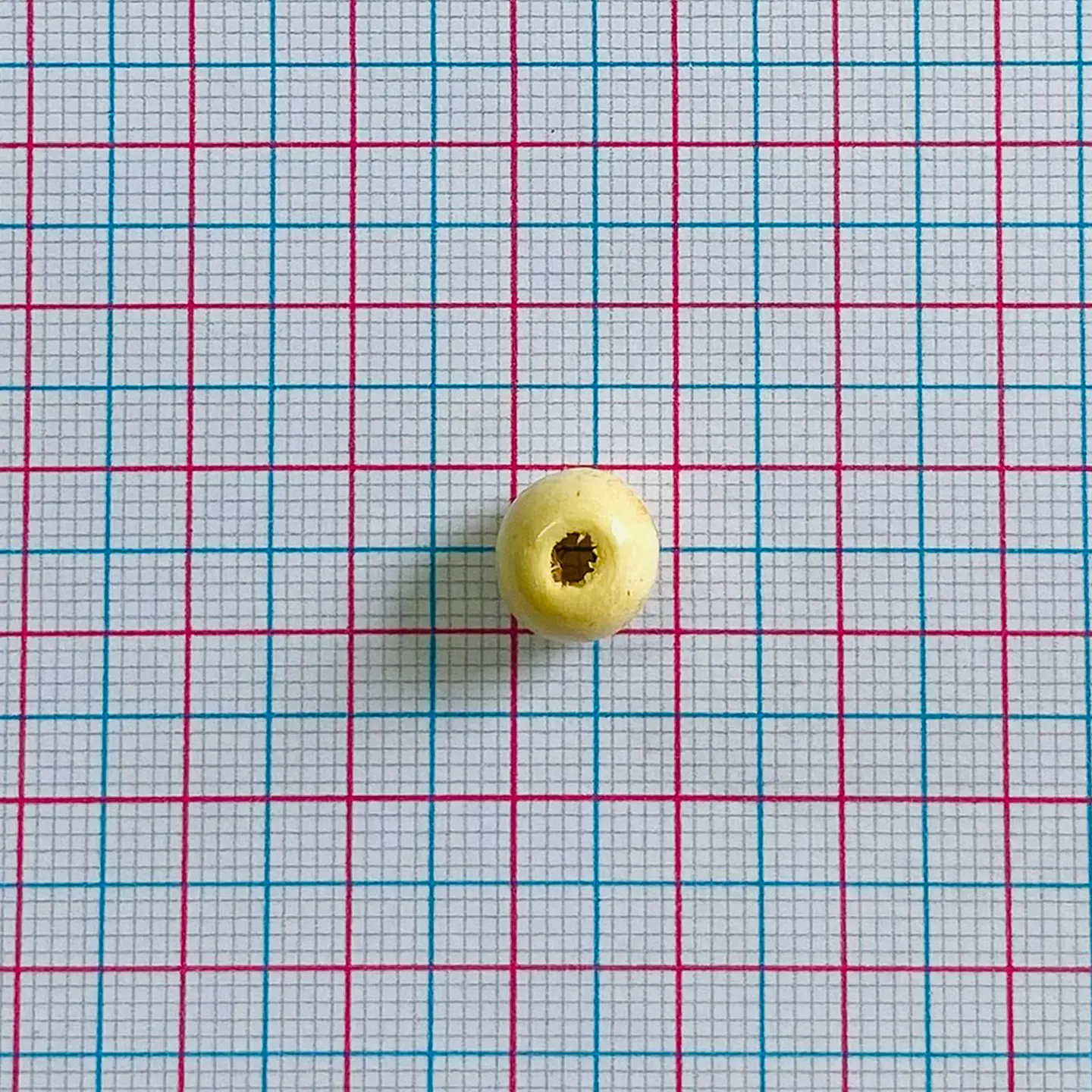 Bola beige • Madera • 9x10 mm 2
