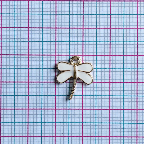 Dije Libélula Dorada • Zamak • 17x14 mm