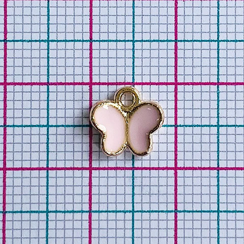Dije Mariposa • Zamak Resina • 9x9 mm