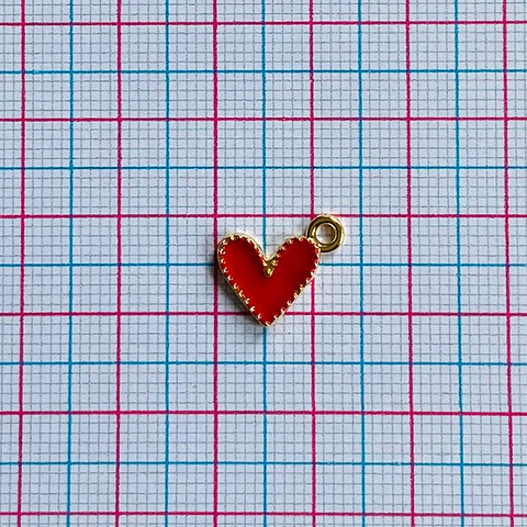 Dije Corazón • Baño de Oro Resina • 13x12 mm