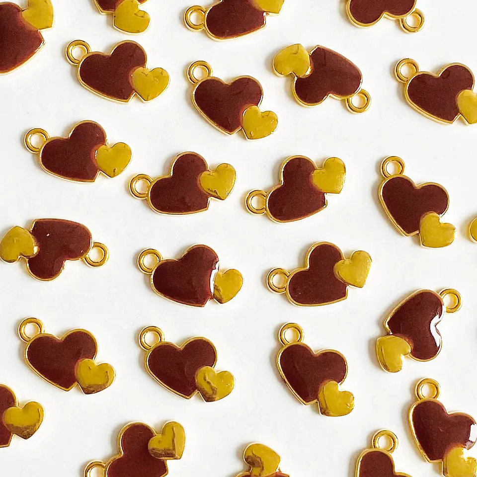 Dije Corazón Doble • Baño de Oro Resina • 11x16 mm 9