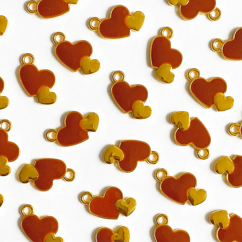 Dije Corazón Doble • Baño de Oro Resina • 11x16 mm 1