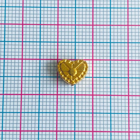 Separador Corazón Sol Labrado • Baño de Oro • 8x6 mm