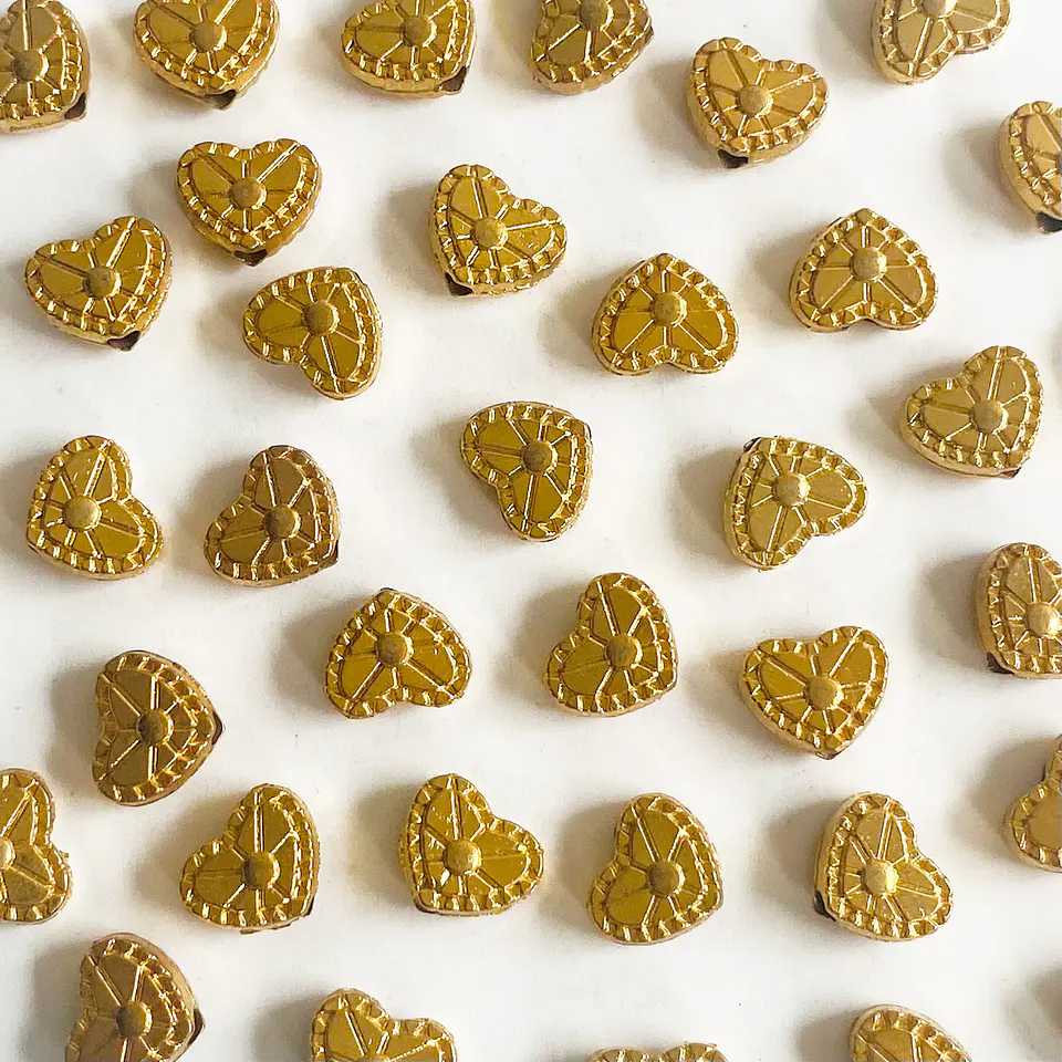 Separador Corazón Sol Labrado • Baño de Oro • 8x6 mm 1