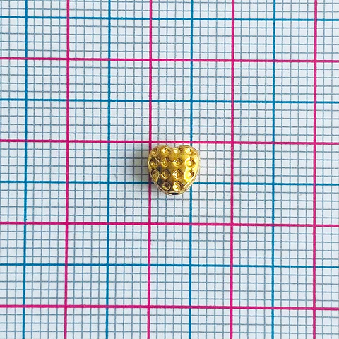 Separador Corazón Panal • Baño de Oro • 6x6 mm