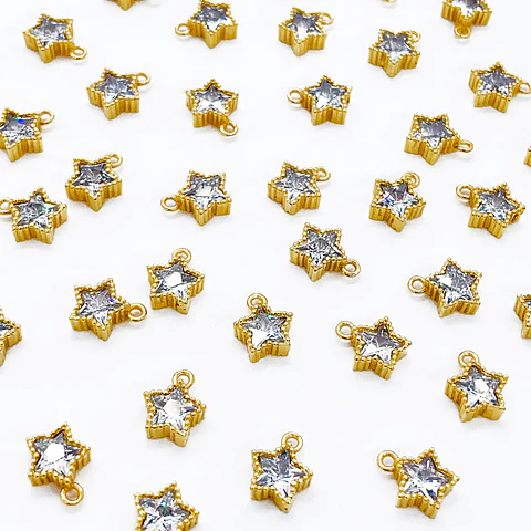 Dije Estrella Circón • Baño de Oro • 8x6 mm