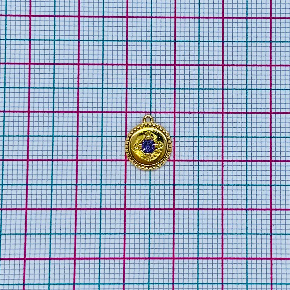 Dije Círculo Estrella • Baño de Oro • 10x12 mm 2