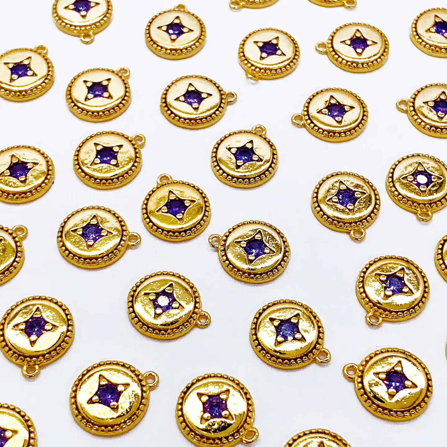Dije Círculo Estrella • Baño de Oro • 10x12 mm 4