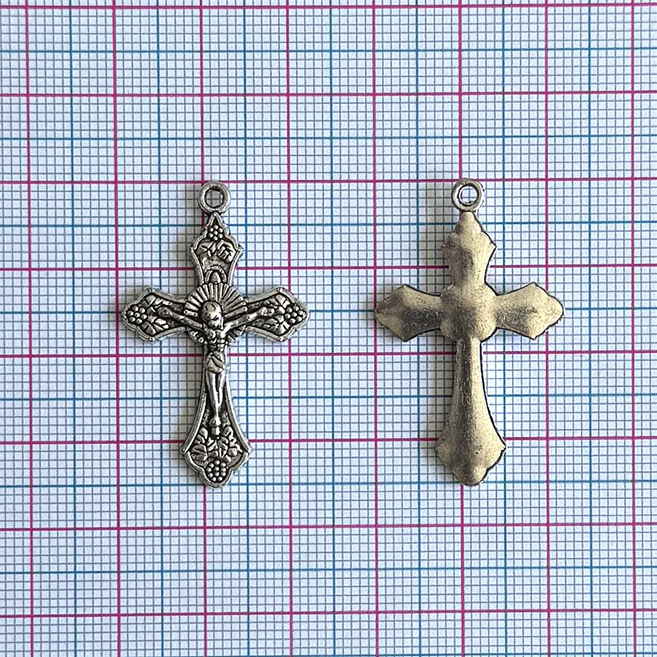 Dije Cruz Crucifijo • Zamak • 22x35 mm 2