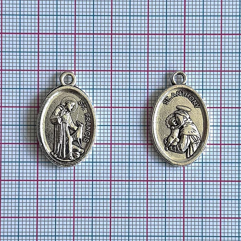 Dije Medalla Ovalada San Francisco y San Antonio • Zamak • 16x26 mm