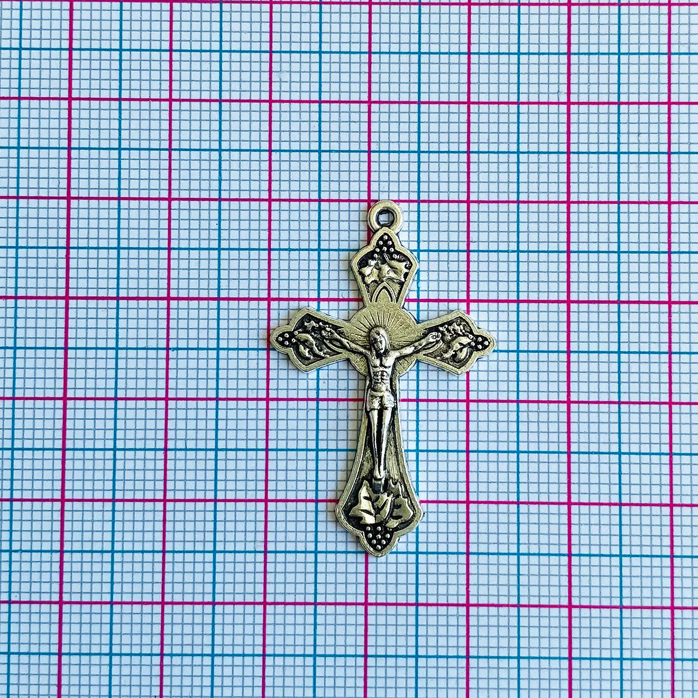 Dije Cruz Crucifijo Detallado • Zamak • 23x35 mm 2