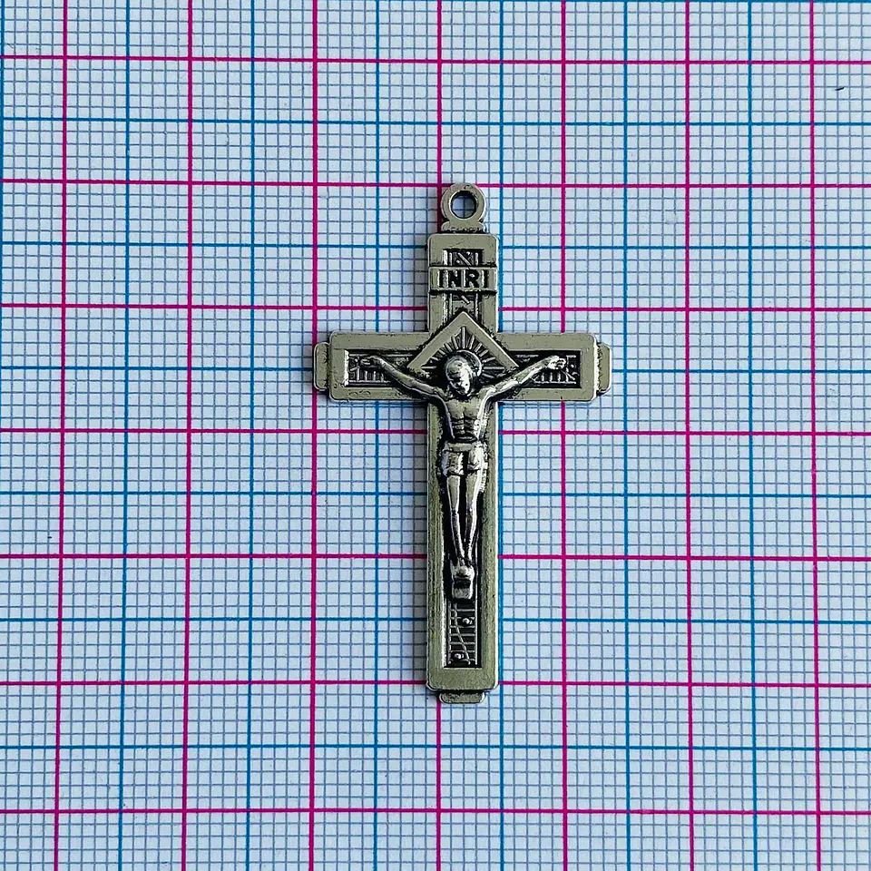 Dije Cruz San Benito Recto • Zamak • 24x42 mm 2