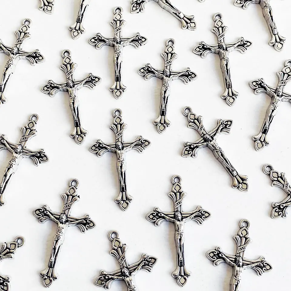 Dije Cruz Crucifijo Ornamentado • Zamak • 26x45 mm 1