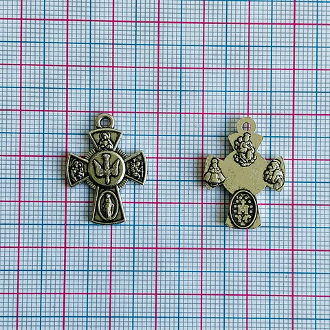 Dije Cruz de las Cuatro Evangelistas y Espíritu Santo • Zamak • 17x25 mm