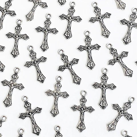 Dije Cruz Crucifijo Pequeña • Zamak • 18X30 MM