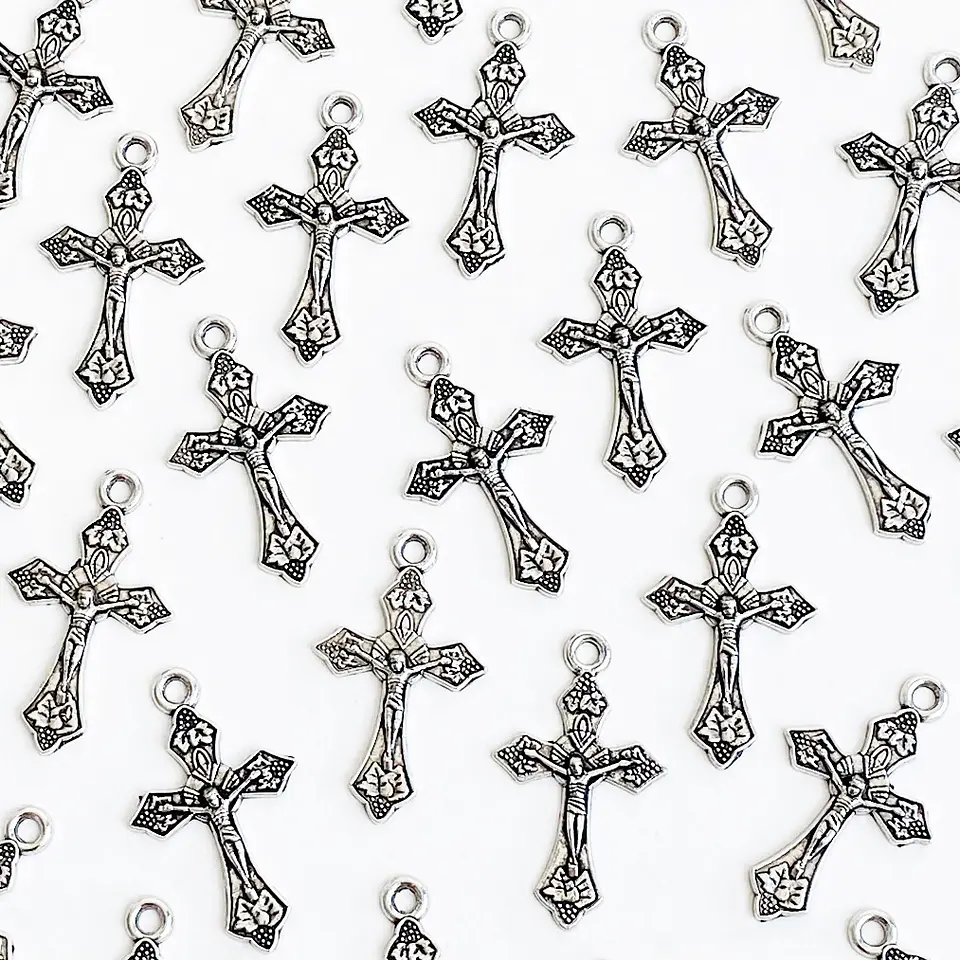 Dije Cruz Crucifijo Pequeña • Zamak • 18X30 MM 1
