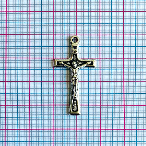 Dije Cruz Crucifijo de Fátima • Zamak • 18x34 mm