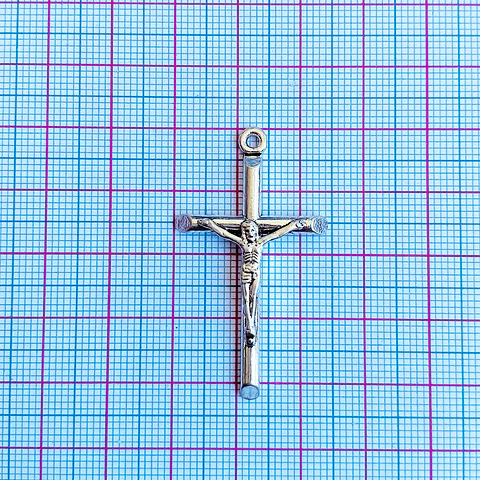Dije Cruz Crucifijo Tubular Minimalista • Zamak • 25x43 mm